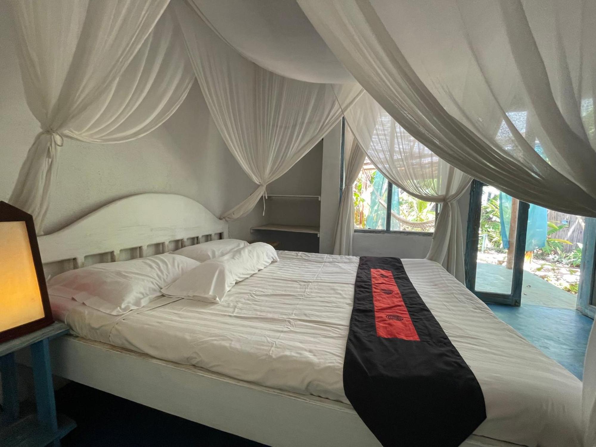 Blu oceano B&B, Italian restaurant Nembrala Esterno foto